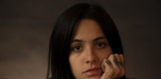 Eu nu știu să cuceresc sau să fac pe cineva să mă iubească – Eu știu să aștept pentru că mi-e teamă să fac primul pas