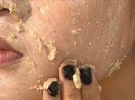 54 de ani și nici măcar un rid fin – Frumusețe invidiată chiar și de tinerele de 20 de ani