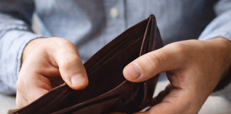 🔴 Scumpirea taxelor lovește din nou: ce vor plăti în plus românii în 2026