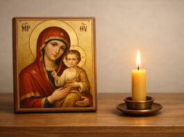 Părintele Cleopa: „Când aveți o supărare mare, faceți asta”. Sfaturile simple care aduc liniște în suflet Icoană cu Maica Domnului și lumânare aprinsă într-un cadru liniștit