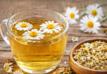 🌼 Ceaiul de mușețel – beneficiile pe care puțini le cunosc și modul corect de consum