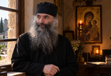 Părintele Pimen Vlad despre rugăciunile care par să rămână fără răspuns